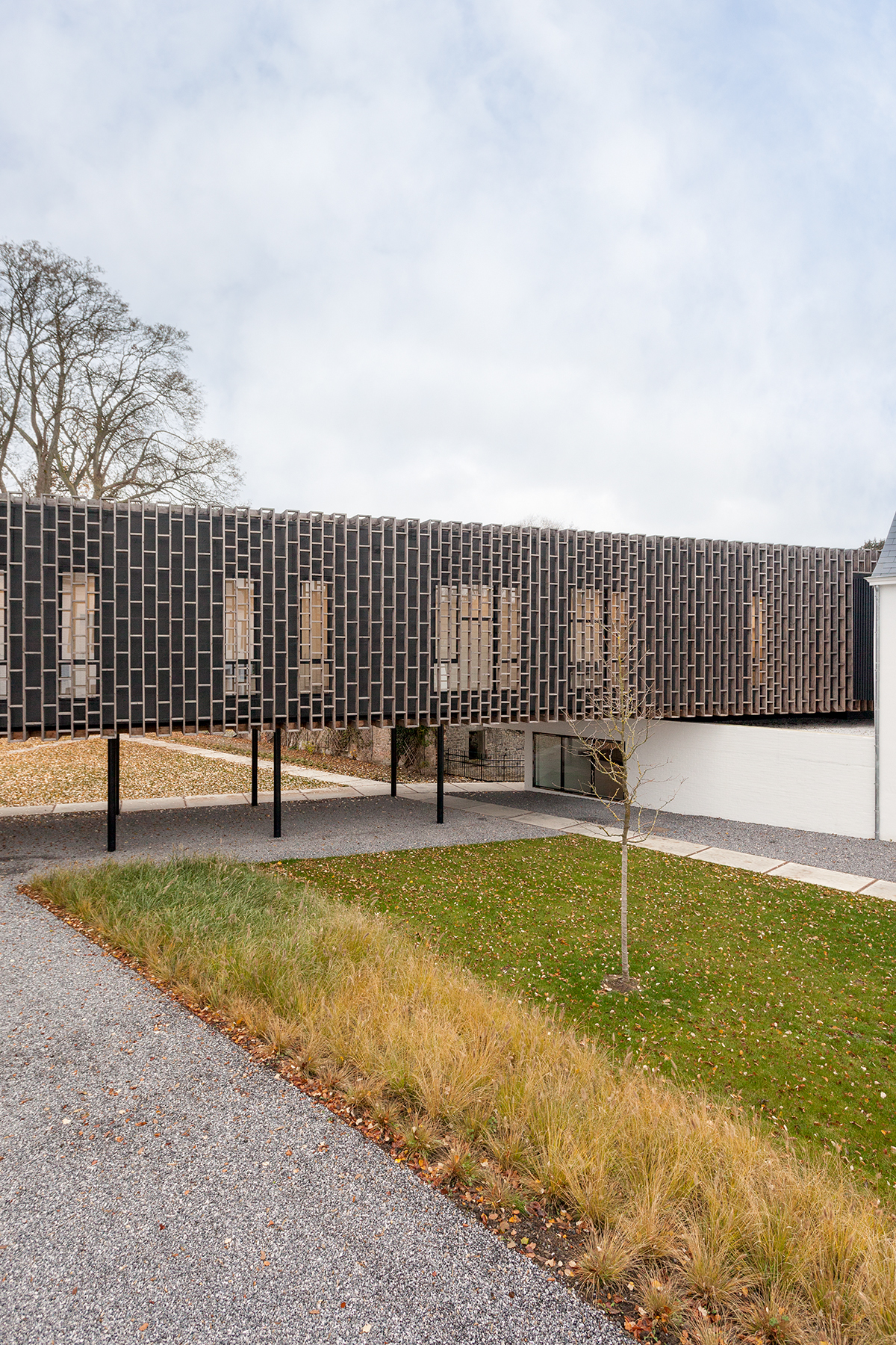 architecture-contemporaine-espace-winson-chateau-winson-reservoir-a-A+11-PEC-atelier-paysage-maison-communale-fosses-la-ville-cours-haute-depuis-CPAS