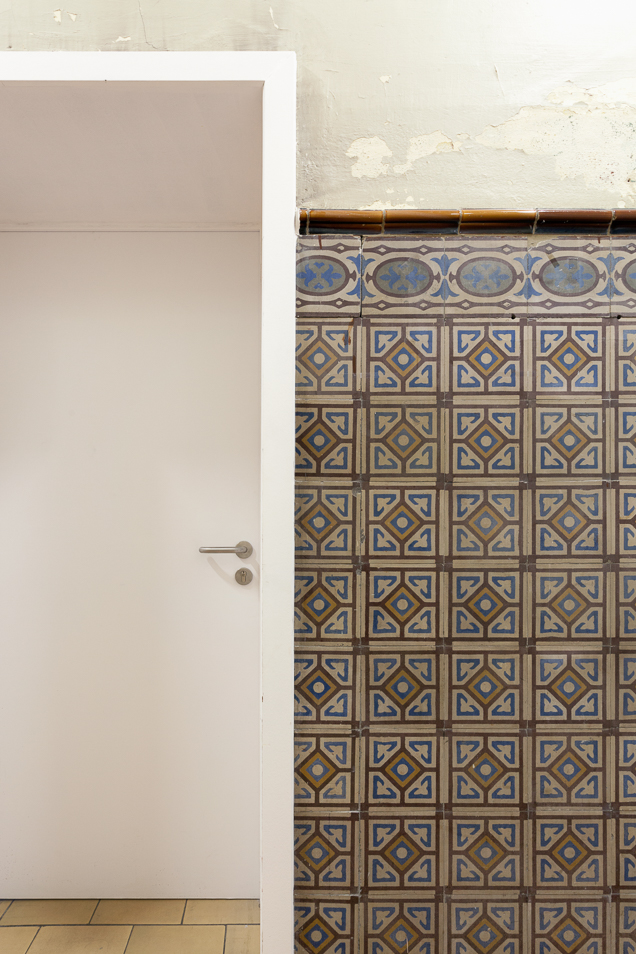 architecture contemporaine, rénovation, centre culturel Eden Charleroi, création artistique, matérialité, déjà-là