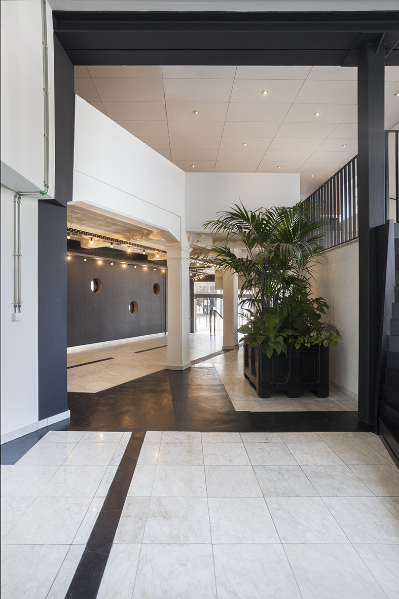 architecture contemporaine, rénovation, centre culturel Eden Charleroi, création artistique, espace polyvalent