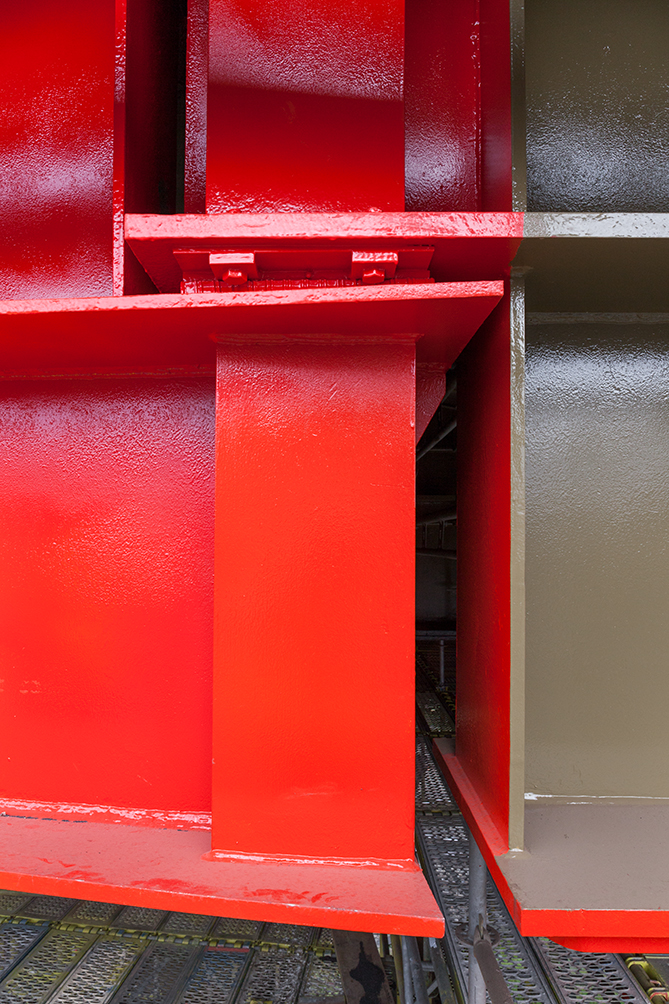 architecture-contemporaine-intégration-oeuvre-art-Jean-Glibert-infrastructure-Ring-9-Charleroi