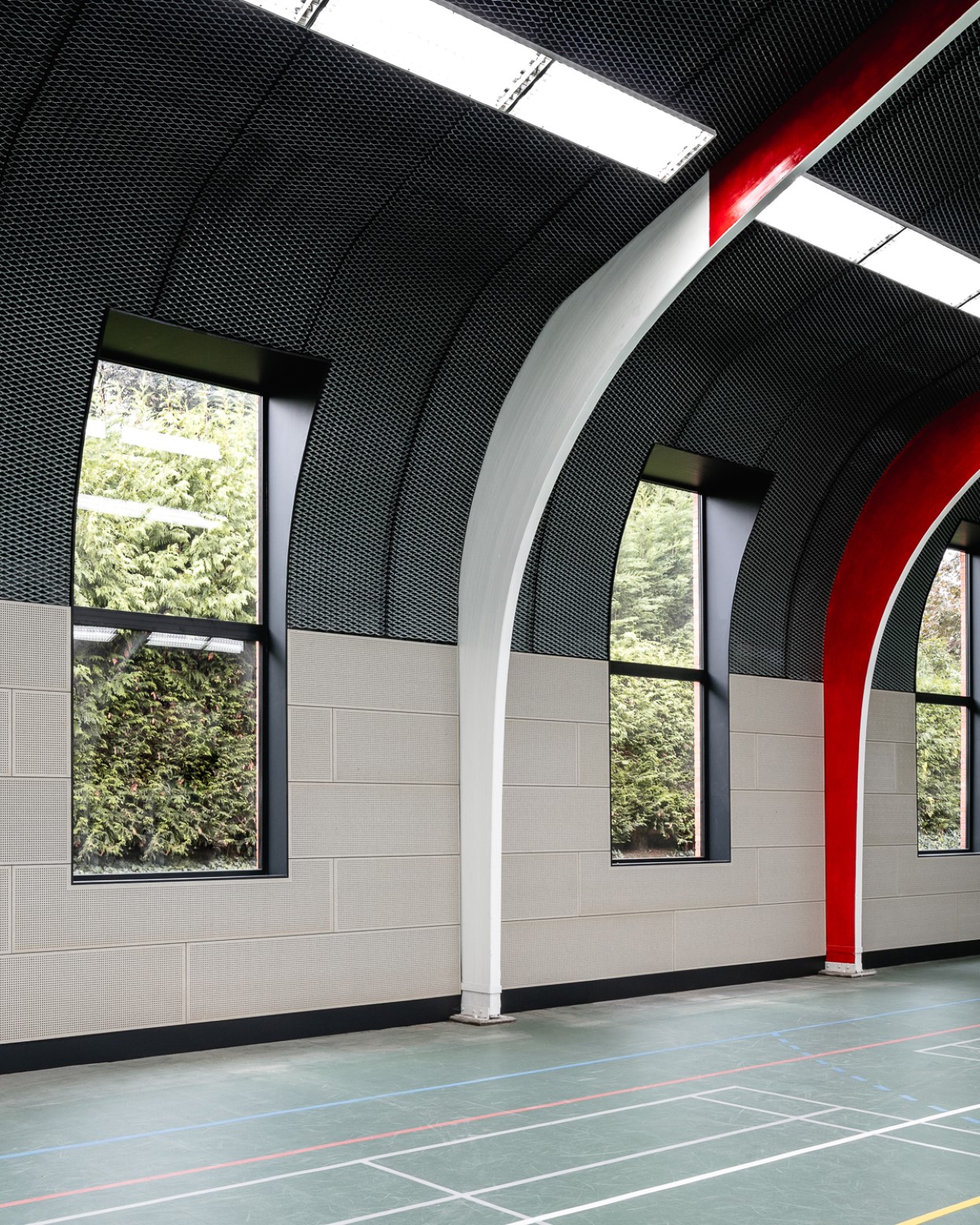 architecture-contemporaine-rénovation--salle-polyvalente-Bruxelles-Berchem-Saint-Agathe-vue-intérieur