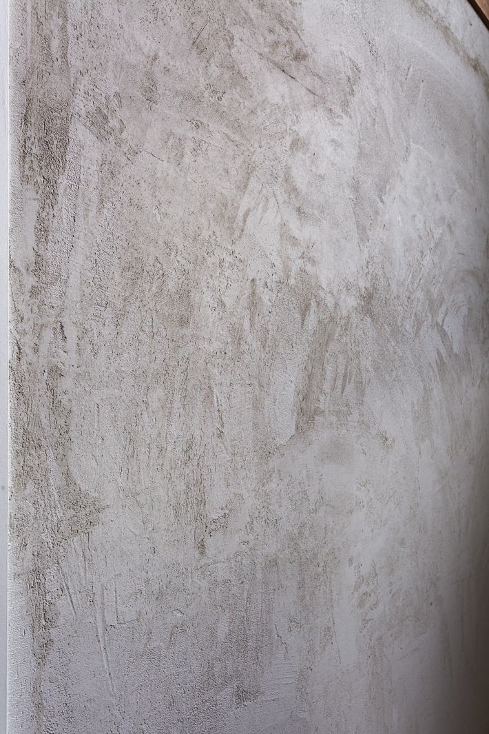 architecture-contemporaine-rénovation-patrimoine-industriel-site-minier-Martinet-reservoir-a-épis-sauvages-boulangerie-atelier-photo-enduit-chaux