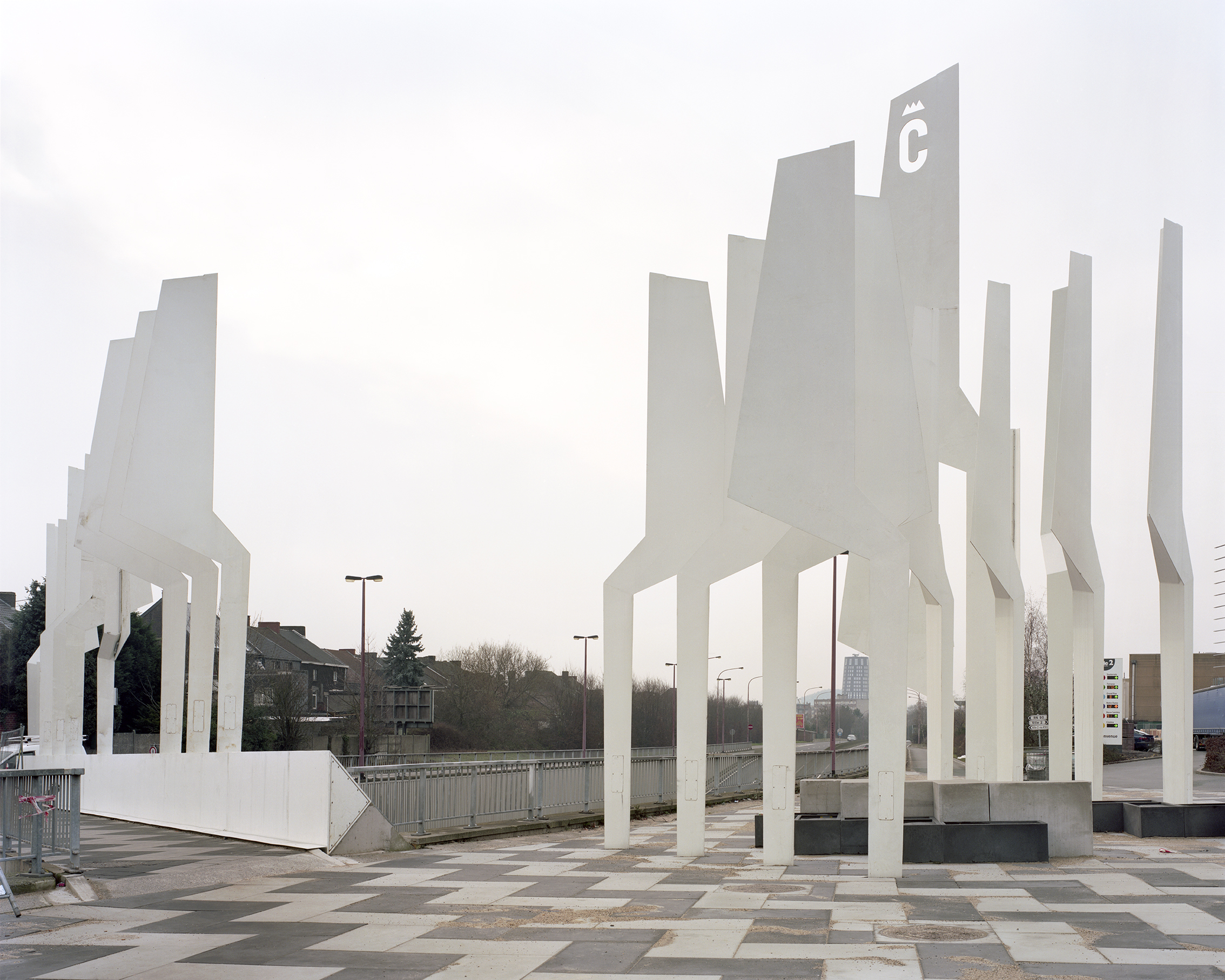 architecture-contemporaine-aménagements-urbains-aménagements-paysagers-éclairage-public-fanfare-reservoir-a-vue-ensemble