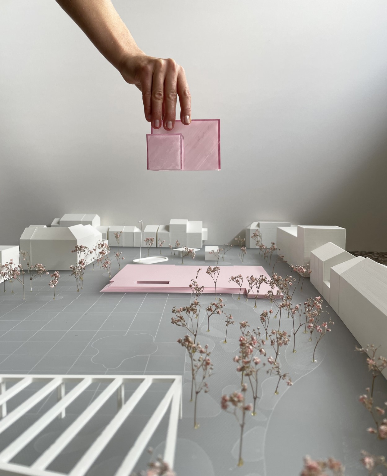 architecture-contemporaine-gilly-maison-citoyenne-bibliothèque-police-destrée-baumans-deffet-maquette