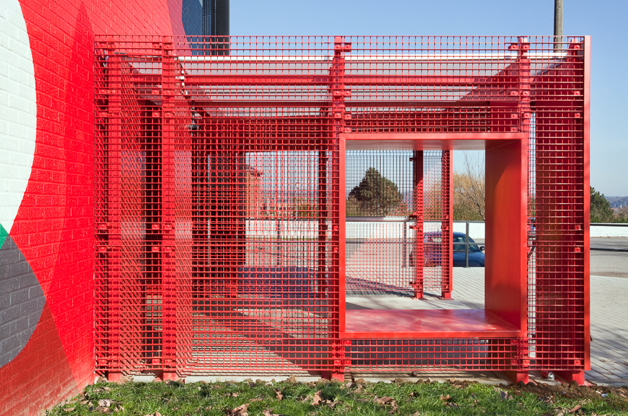 architecture-contemporaine-hall-sports-farciennes-rénovation-photo-local-accueil