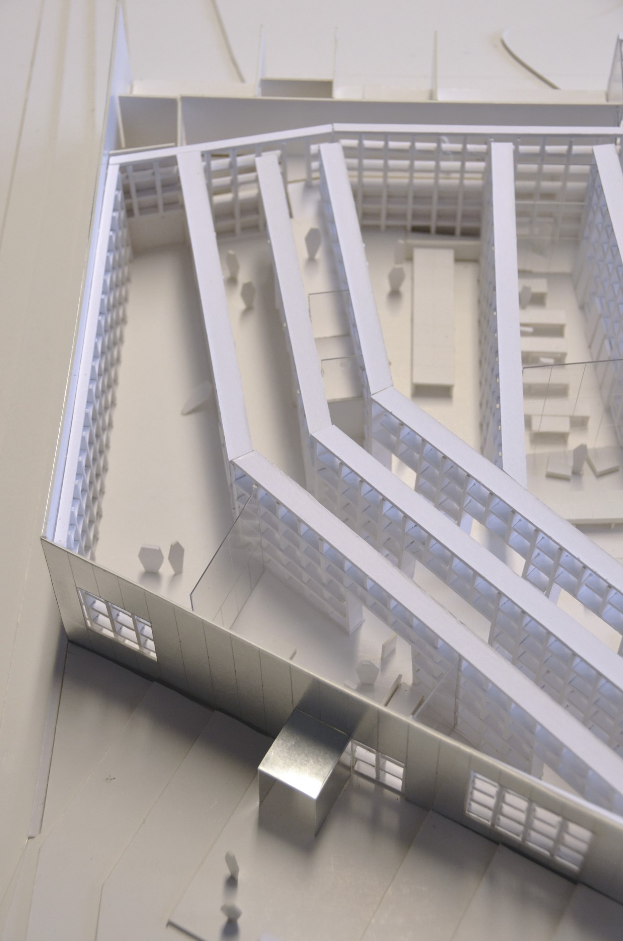 architecture-contemporaine-bibliothèque-publique-communale-transparence-photo-maquette