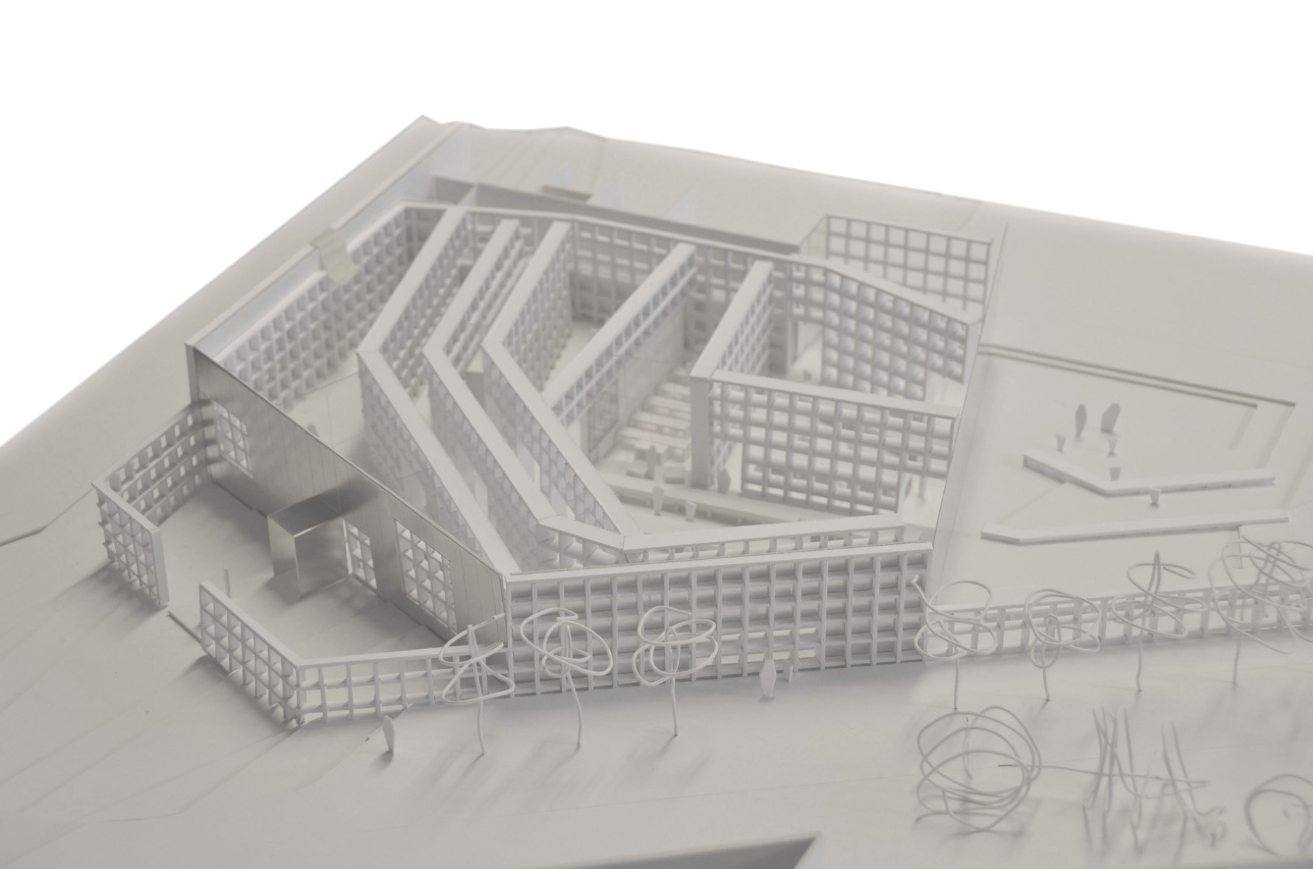 architecture-contemporaine-bibliothèque-publique-communale-transparence-photo-maquette