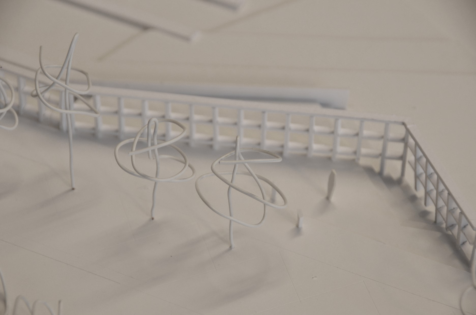 architecture-contemporaine-bibliothèque-publique-communale-transparence-photo-maquette